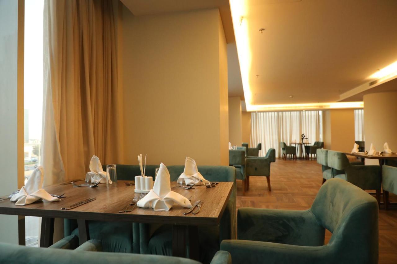 Hdb Financial District Hotell Riyadh Exteriör bild